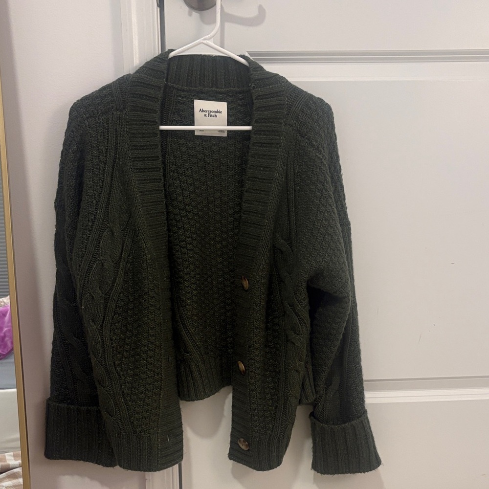 Abercrombie & Fitch Green Cardigan Sweater